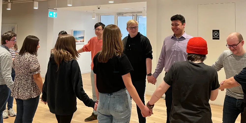 Young Advisors Team Building Activity